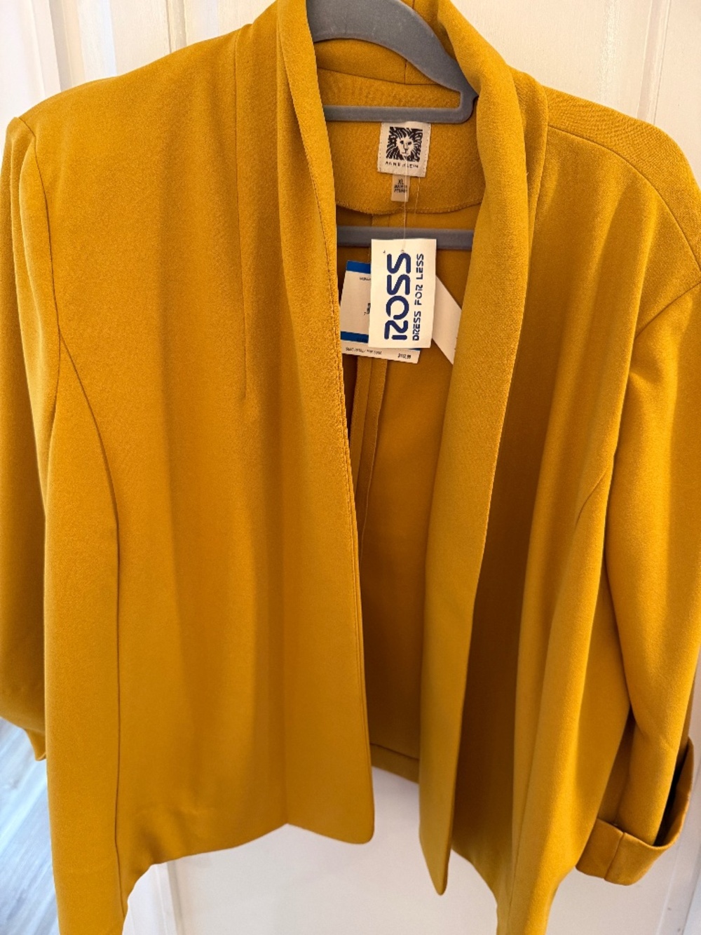 Anne Klein women’s  blazer size xl NWT mustard yellow